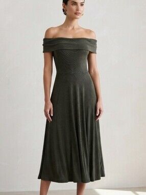 BRAND NEW w/TAGS Who What Wear Over Off-Shoulder Dark Green Midi Dress Sz M